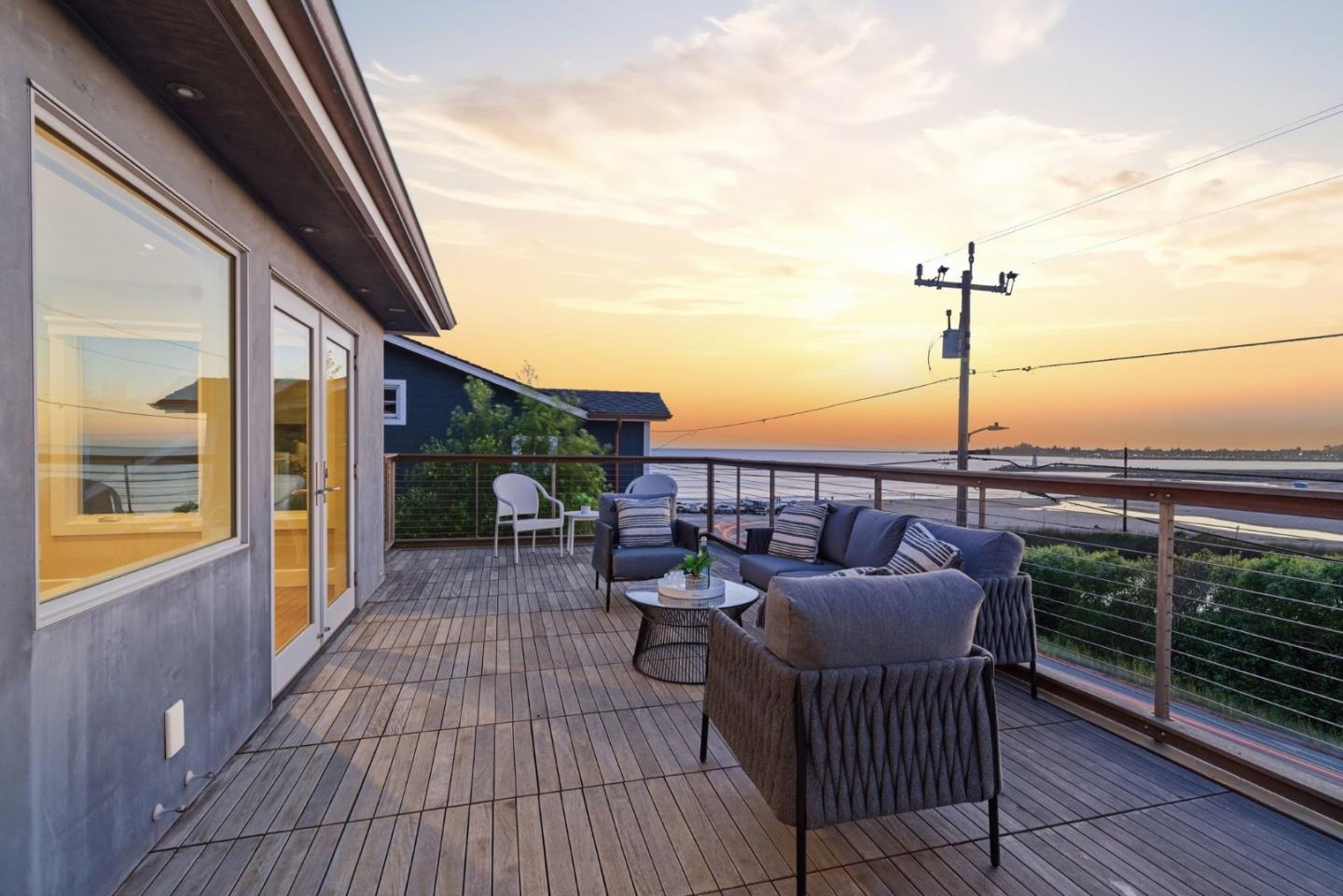 2974 Cliff Drive, Santa Cruz, CA, 95062