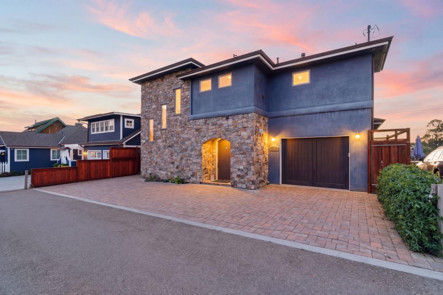 2974 Cliff Drive, Santa Cruz, CA, 95062