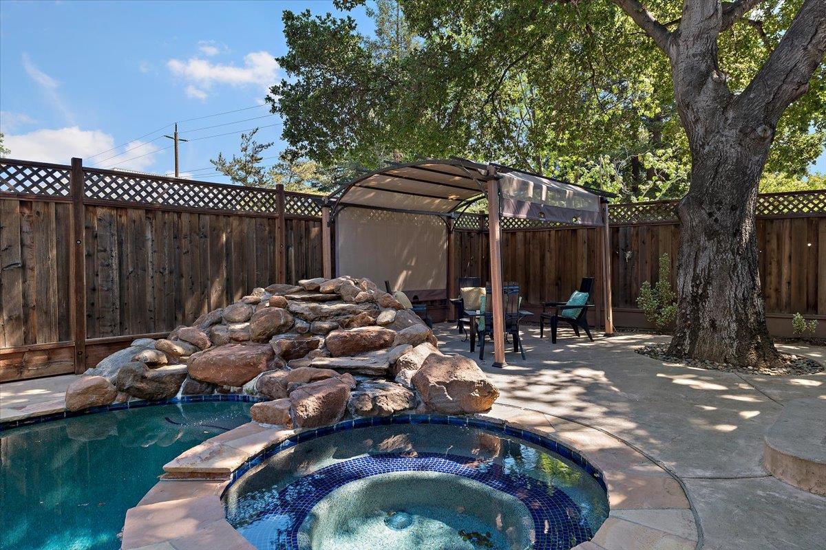 Detail Gallery Image 23 of 43 For 16737 Leroy Ave, Los Gatos,  CA 95032 - 4 Beds | 3 Baths