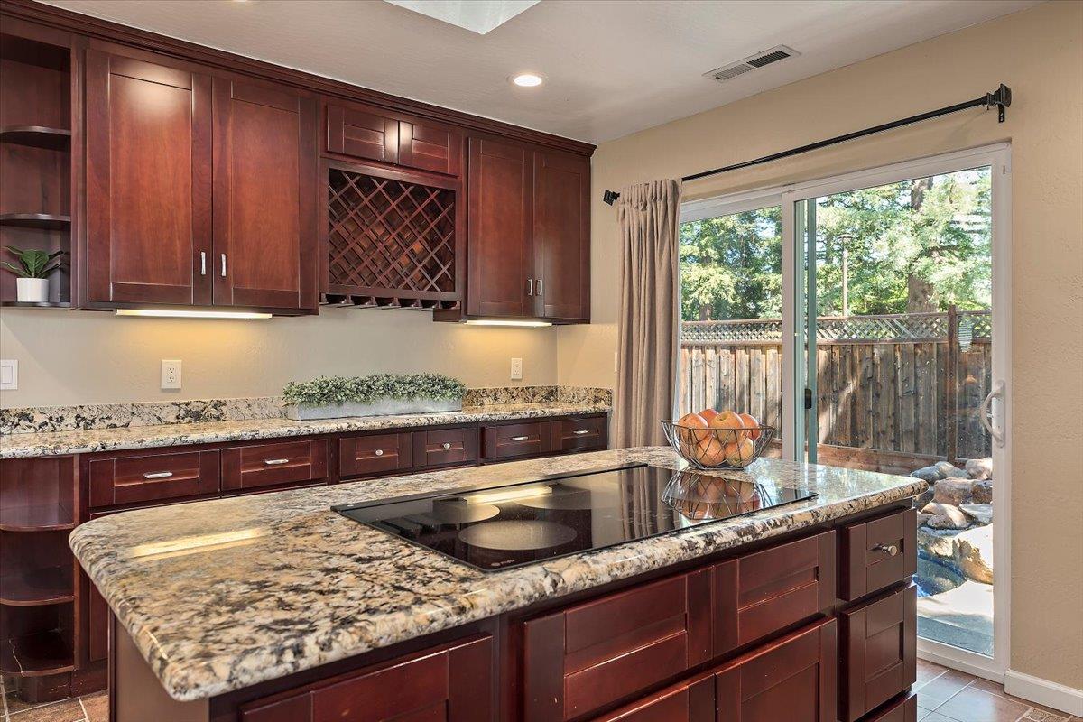 Detail Gallery Image 6 of 43 For 16737 Leroy Ave, Los Gatos,  CA 95032 - 4 Beds | 3 Baths