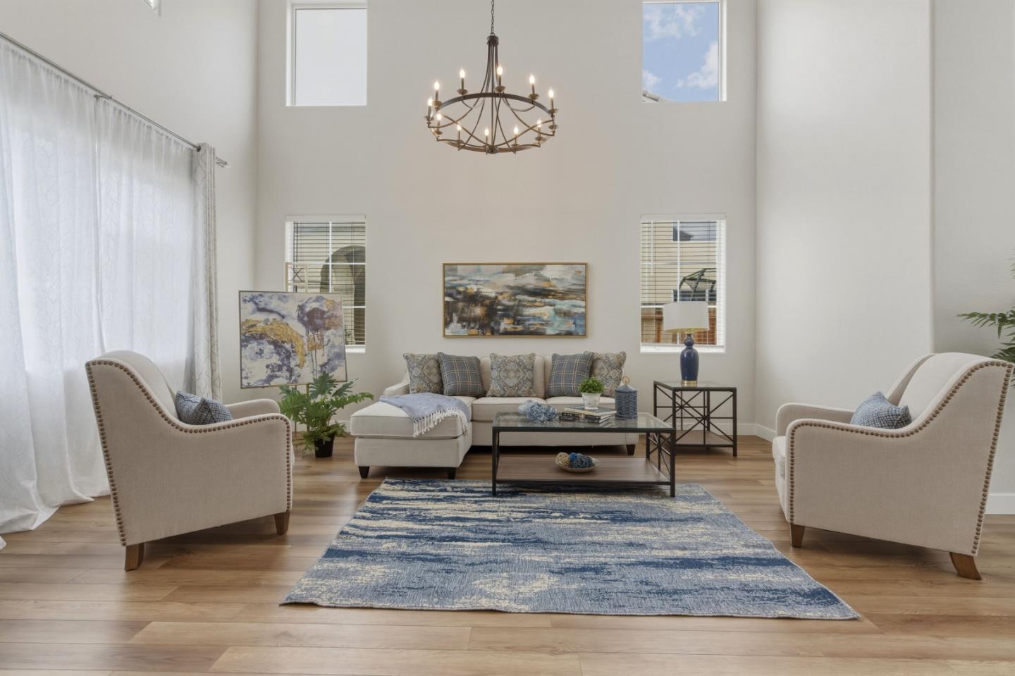 Detail Gallery Image 10 of 44 For 2031 Serene Dr, Hollister,  CA 95023 - 4 Beds | 3 Baths