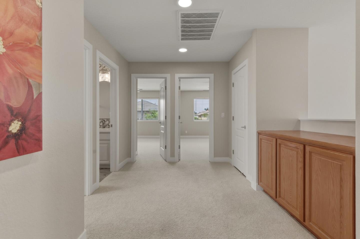 Detail Gallery Image 39 of 44 For 2031 Serene Dr, Hollister,  CA 95023 - 4 Beds | 3 Baths