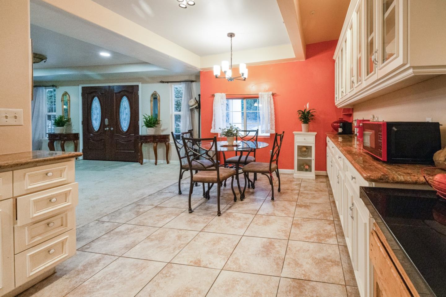 Detail Gallery Image 12 of 37 For 18171 Berta Canyon Rd, Salinas,  CA 93907 - 3 Beds | 3/1 Baths