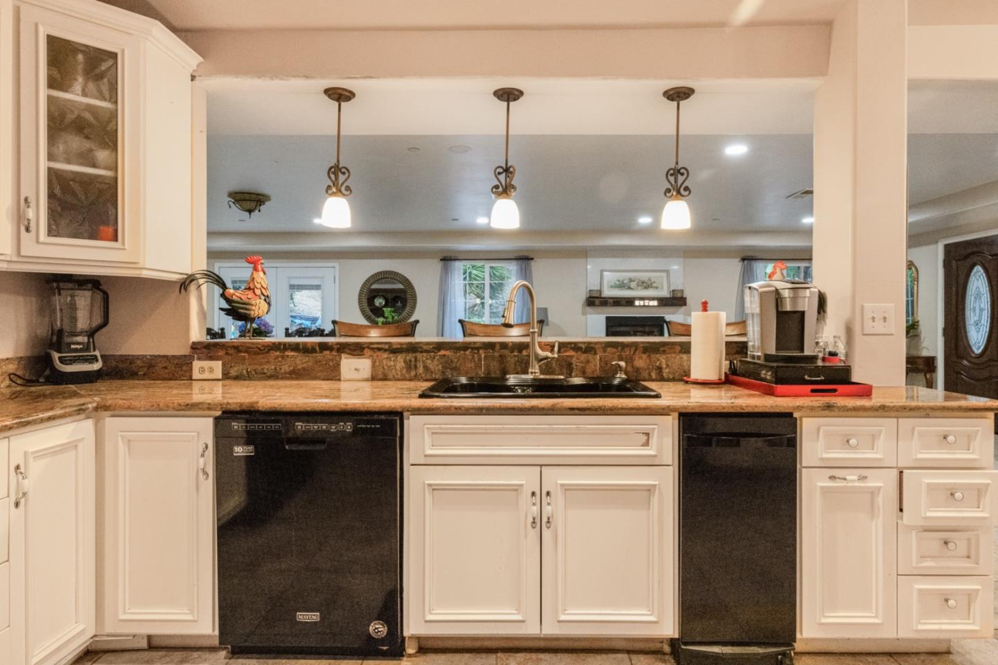 Detail Gallery Image 14 of 37 For 18171 Berta Canyon Rd, Salinas,  CA 93907 - 3 Beds | 3/1 Baths