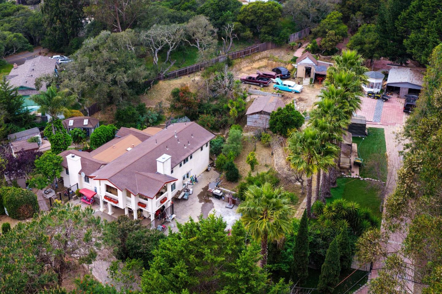 Detail Gallery Image 2 of 37 For 18171 Berta Canyon Rd, Salinas,  CA 93907 - 3 Beds | 3/1 Baths