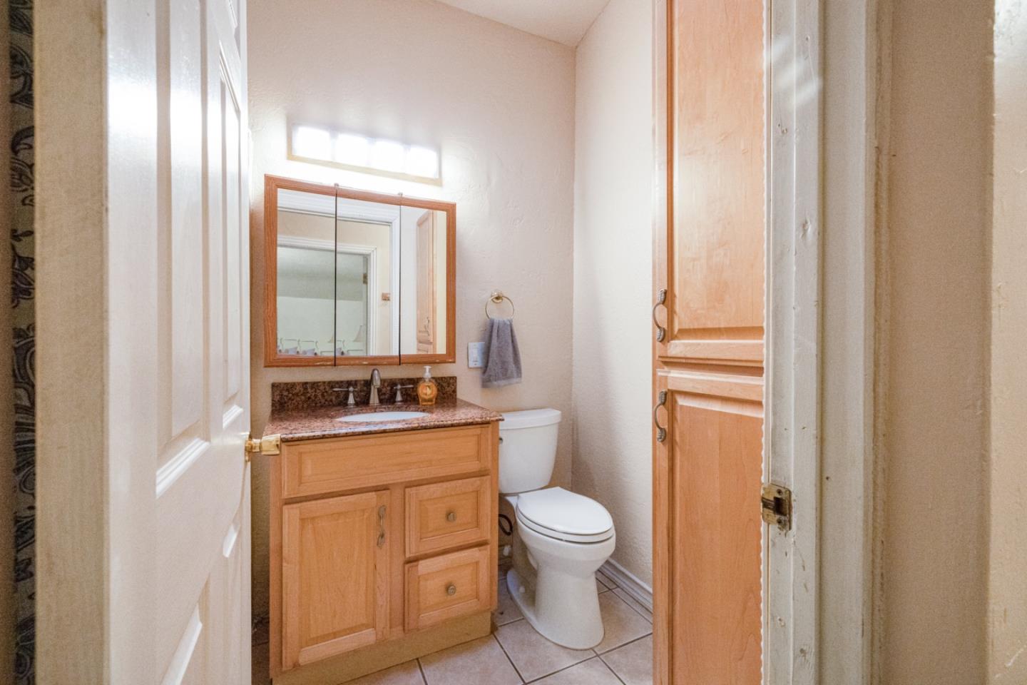 Detail Gallery Image 23 of 37 For 18171 Berta Canyon Rd, Salinas,  CA 93907 - 3 Beds | 3/1 Baths