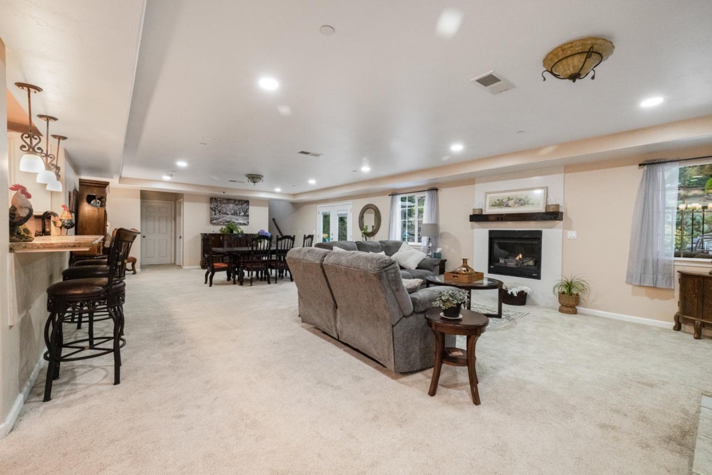 Detail Gallery Image 8 of 37 For 18171 Berta Canyon Rd, Salinas,  CA 93907 - 3 Beds | 3/1 Baths