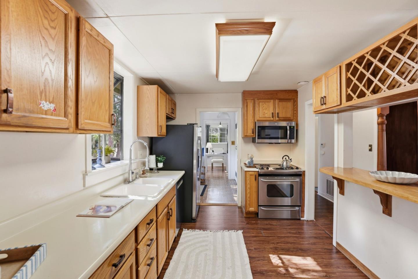 Detail Gallery Image 14 of 48 For 24776 Cabrillo St, Carmel,  CA 93923 - 5 Beds | 3/1 Baths