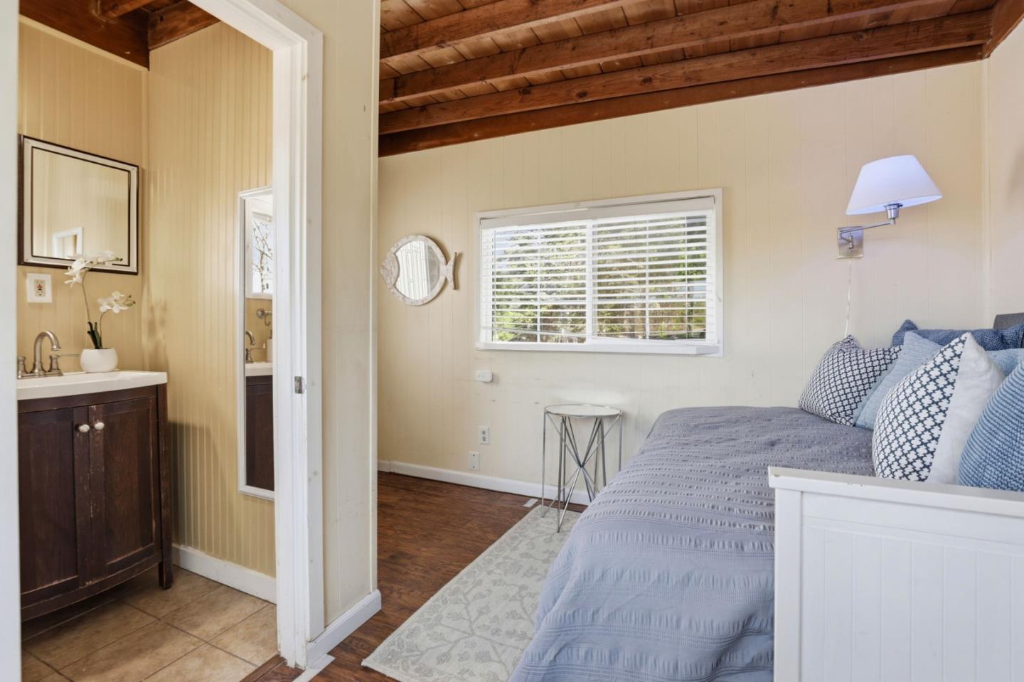 Detail Gallery Image 33 of 48 For 24776 Cabrillo St, Carmel,  CA 93923 - 5 Beds | 3/1 Baths
