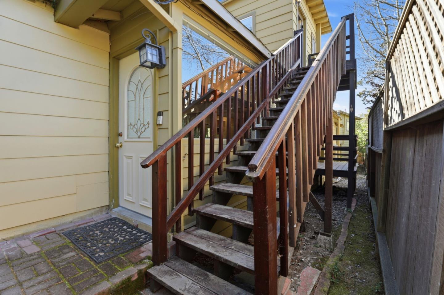 Detail Gallery Image 7 of 48 For 24776 Cabrillo St, Carmel,  CA 93923 - 5 Beds | 3/1 Baths