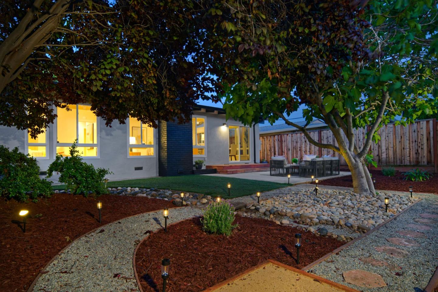 Detail Gallery Image 2 of 21 For 757 Gridley St, San Jose,  CA 95127 - 3 Beds | 2 Baths