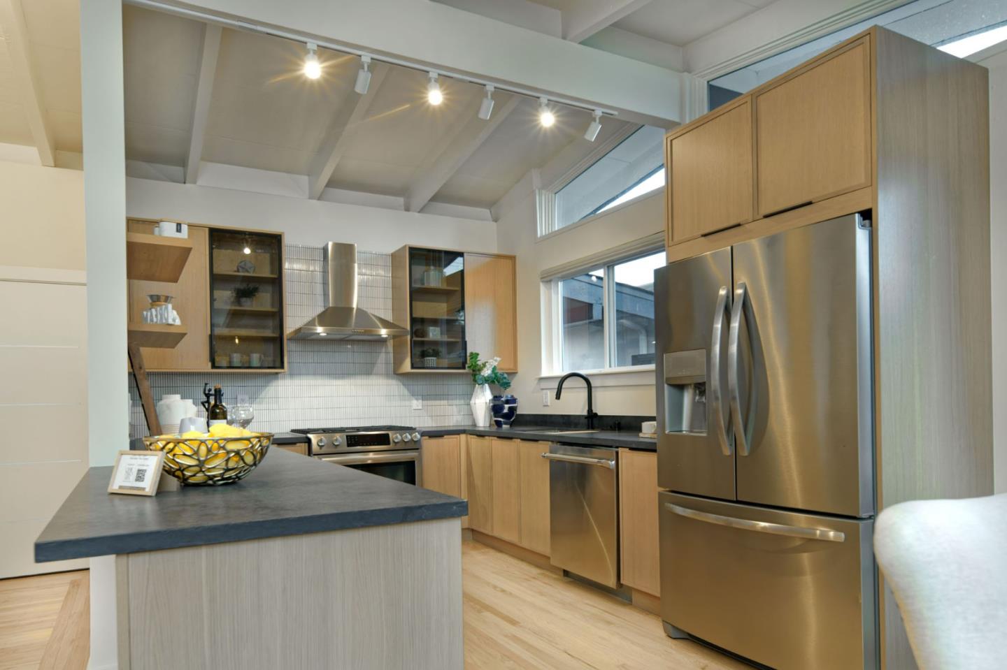 Detail Gallery Image 6 of 21 For 757 Gridley St, San Jose,  CA 95127 - 3 Beds | 2 Baths