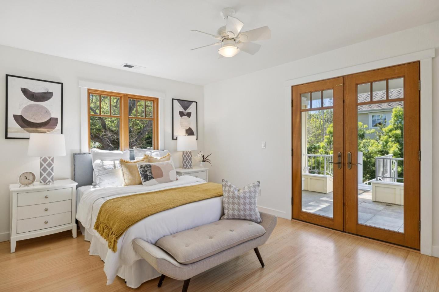 Detail Gallery Image 38 of 62 For 440 Gilbert Ave, Menlo Park,  CA 94025 - 4 Beds | 3/1 Baths