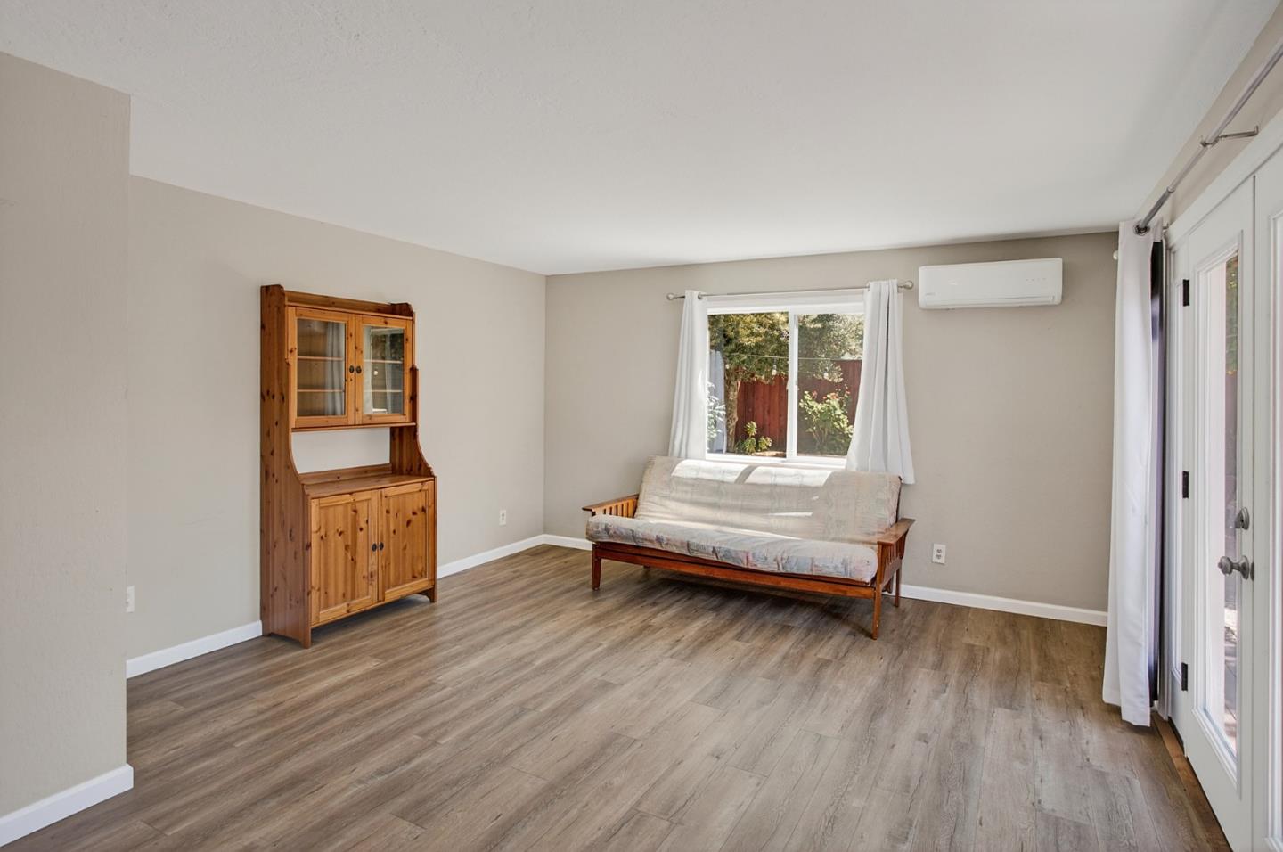 Detail Gallery Image 12 of 22 For 234 E Hedding St, San Jose,  CA 95112 - 3 Beds | 2 Baths