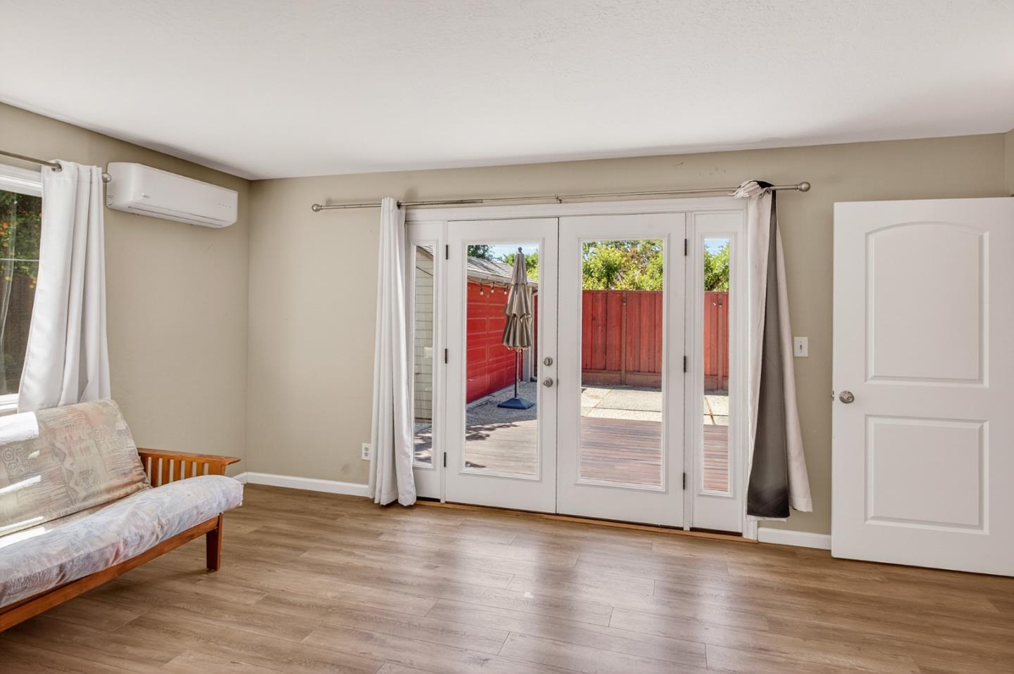 Detail Gallery Image 13 of 22 For 234 E Hedding St, San Jose,  CA 95112 - 3 Beds | 2 Baths