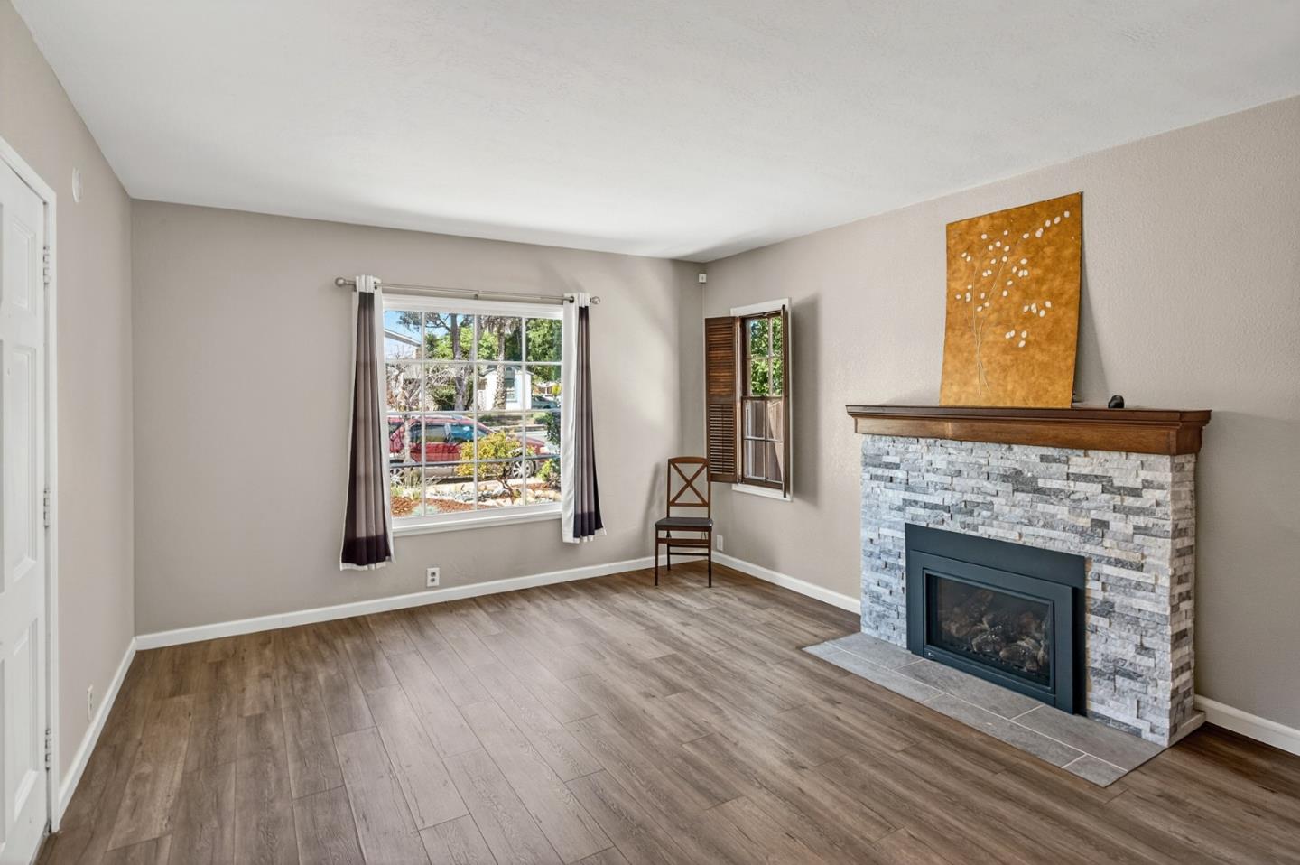 Detail Gallery Image 4 of 22 For 234 E Hedding St, San Jose,  CA 95112 - 3 Beds | 2 Baths