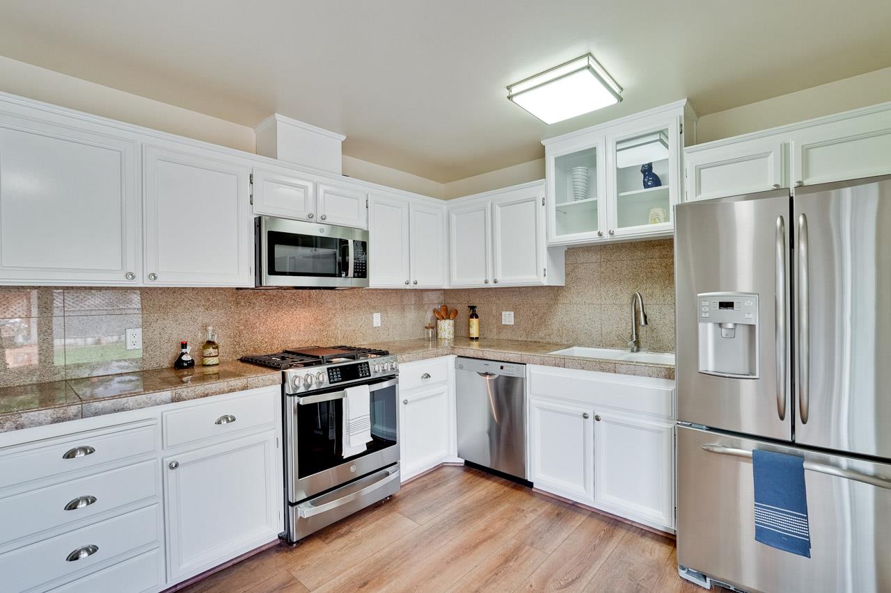 Detail Gallery Image 6 of 27 For 3139 Arroba Way, San Jose,  CA 95118 - 4 Beds | 1 Baths