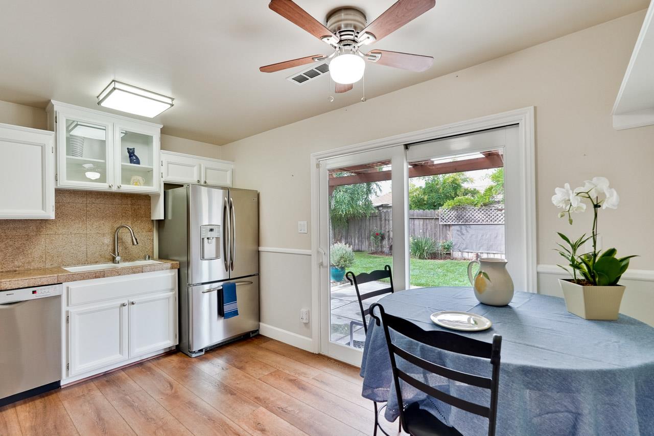 Detail Gallery Image 7 of 27 For 3139 Arroba Way, San Jose,  CA 95118 - 4 Beds | 1 Baths