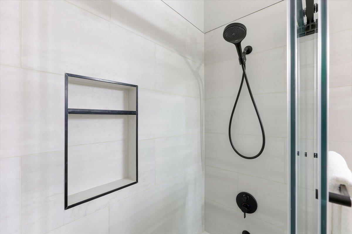 Photo #27: ML82041638 Listing: Photo #27