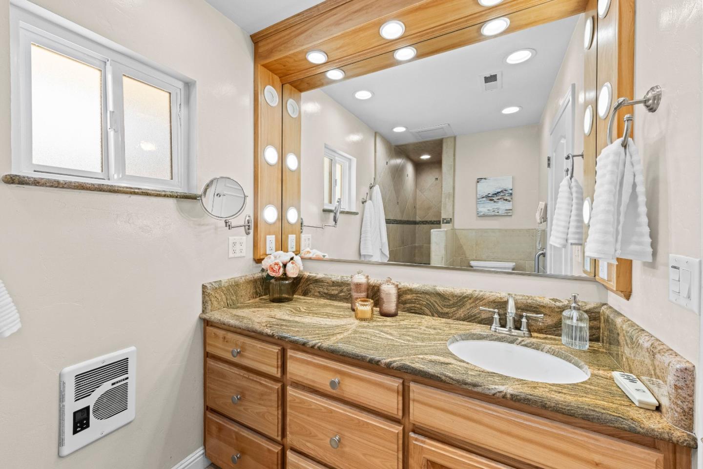 Detail Gallery Image 41 of 73 For 408 La Sierra Way, Gilroy,  CA 95020 - 3 Beds | 3 Baths