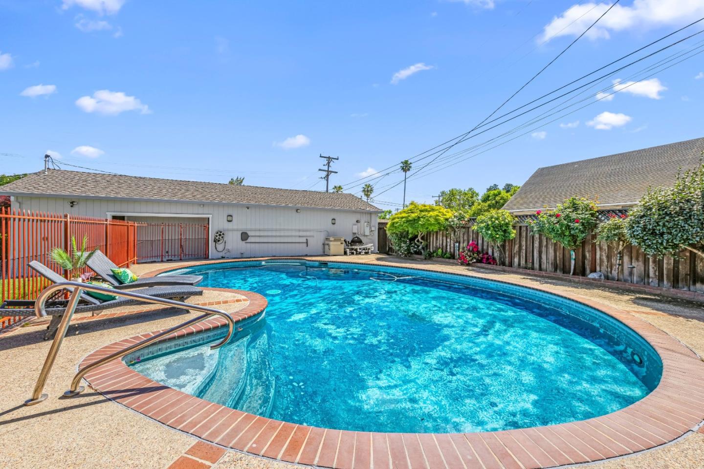 Detail Gallery Image 55 of 73 For 408 La Sierra Way, Gilroy,  CA 95020 - 3 Beds | 3 Baths