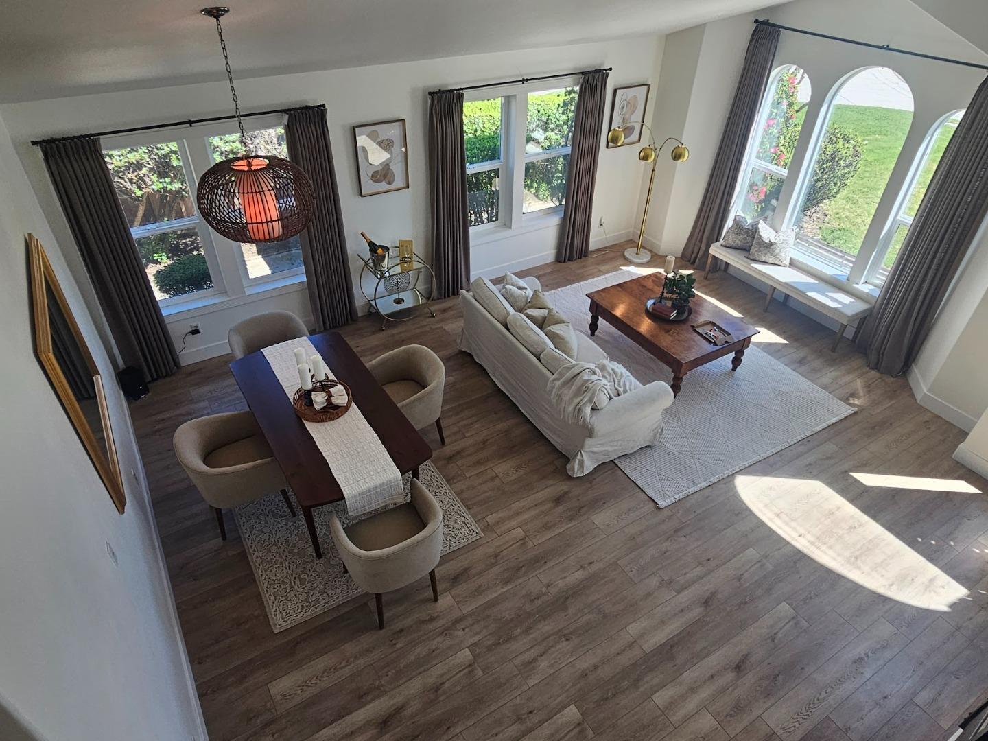 Detail Gallery Image 9 of 65 For 501 Bobbys Ln, Hollister,  CA 95023 - 4 Beds | 2/1 Baths