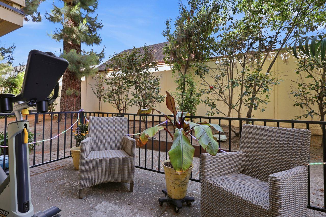 Detail Gallery Image 25 of 36 For 324 Catalpa St #111,  San Mateo,  CA 94401 - 1 Beds | 1 Baths