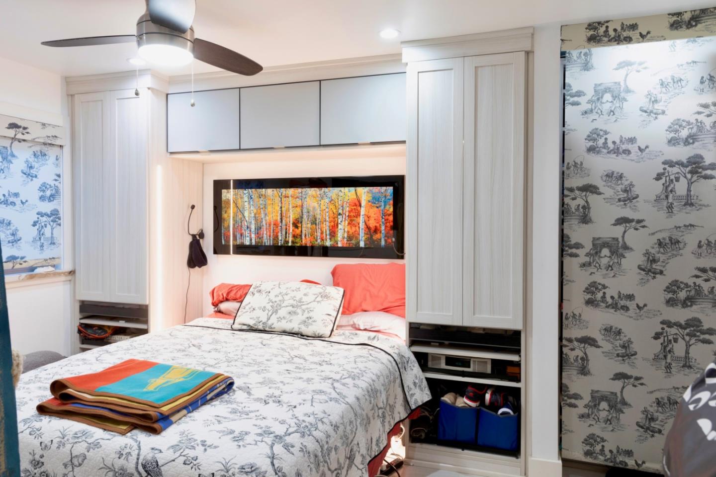 Detail Gallery Image 5 of 10 For 324 Catalpa St #111,  San Mateo,  CA 94401 - 1 Beds | 1 Baths