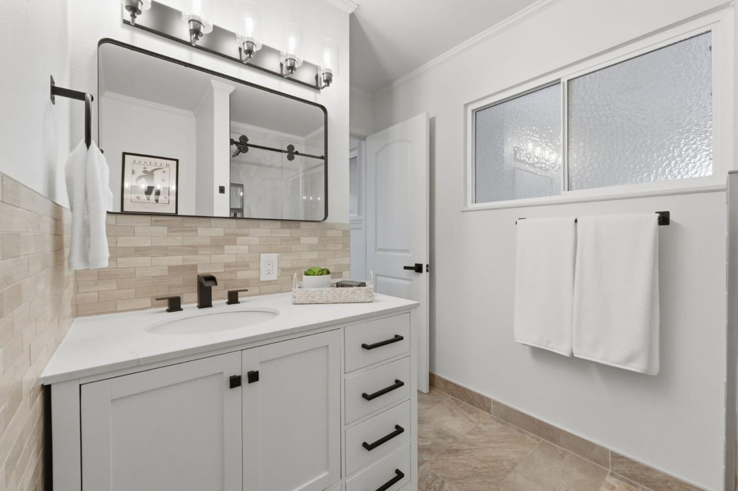 Detail Gallery Image 21 of 60 For 802 W Knickerbocker Dr, Sunnyvale,  CA 94087 - 4 Beds | 2/1 Baths