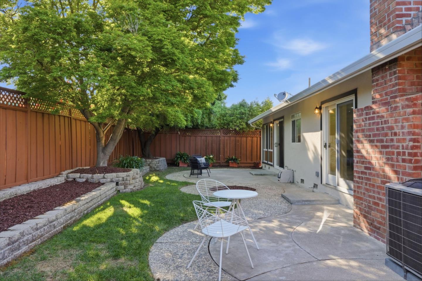 Detail Gallery Image 43 of 60 For 802 W Knickerbocker Dr, Sunnyvale,  CA 94087 - 4 Beds | 2/1 Baths