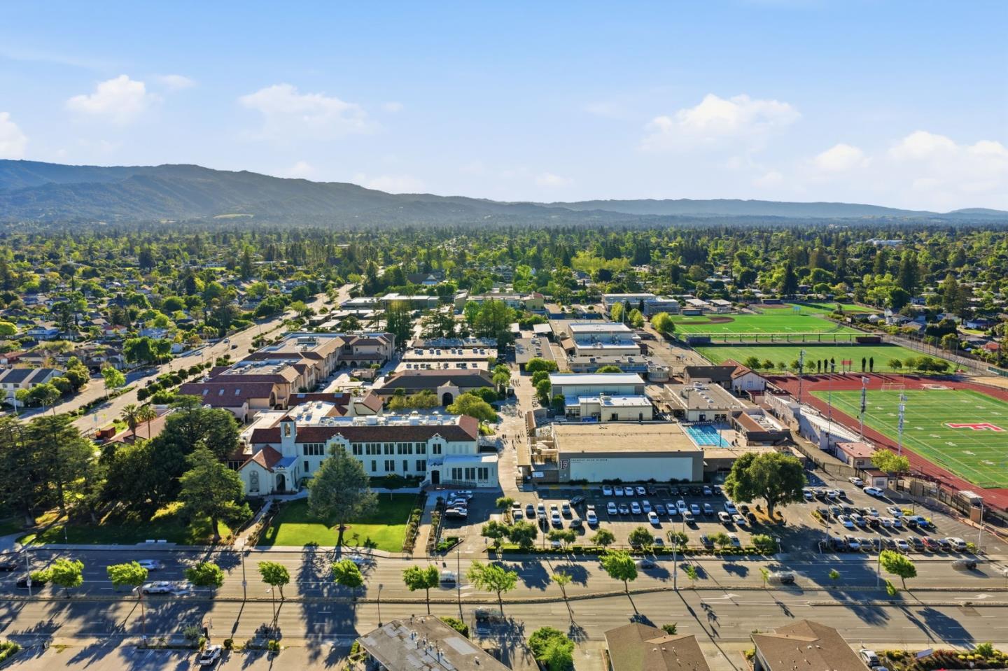Detail Gallery Image 53 of 60 For 802 W Knickerbocker Dr, Sunnyvale,  CA 94087 - 4 Beds | 2/1 Baths