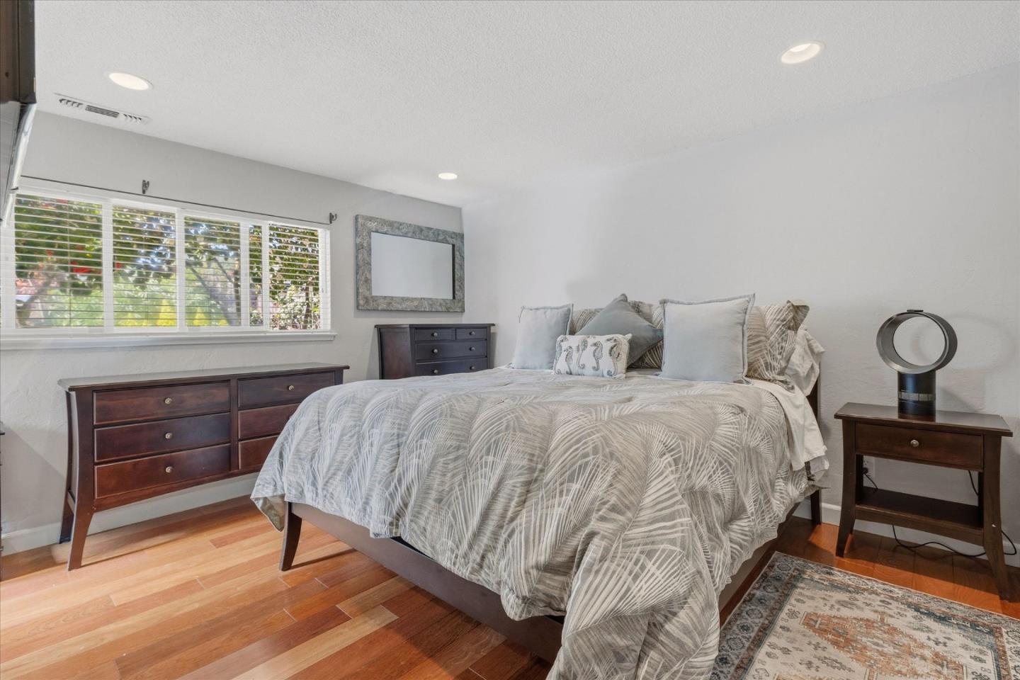 Detail Gallery Image 13 of 27 For 224 Sierra Vista Ct, Aptos,  CA 95003 - 3 Beds | 2 Baths