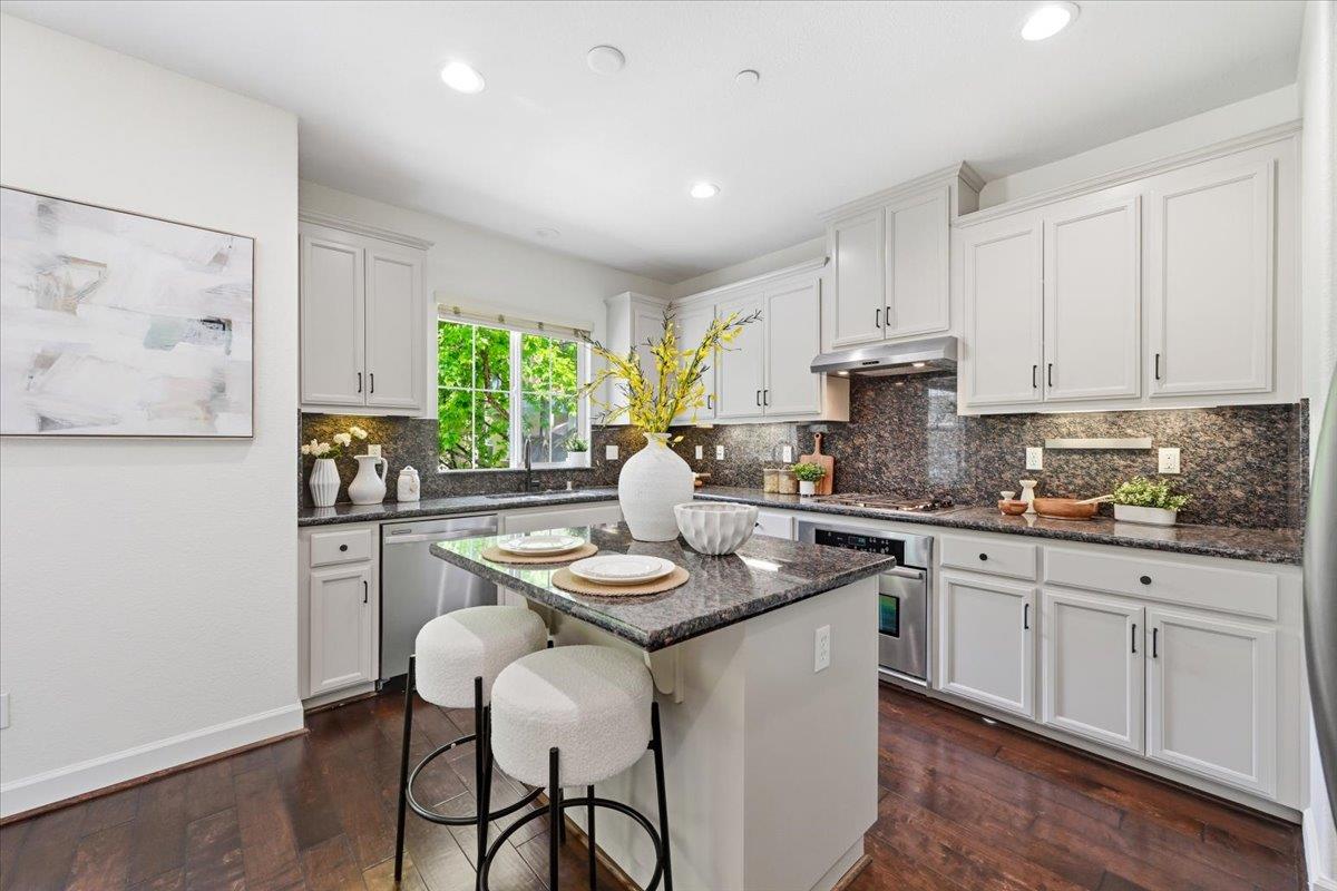 Photo #17: ML82041656 Listing: Photo #17