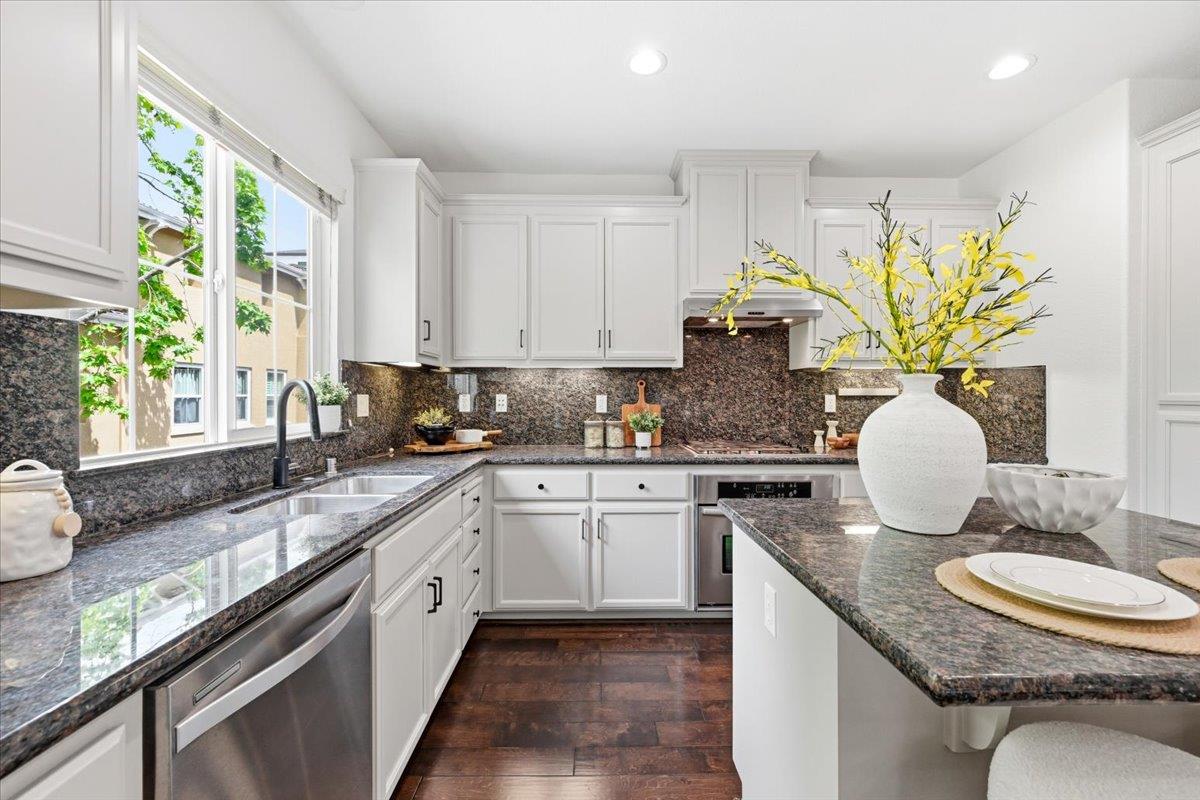 Photo #20: ML82041656 Listing: Photo #20