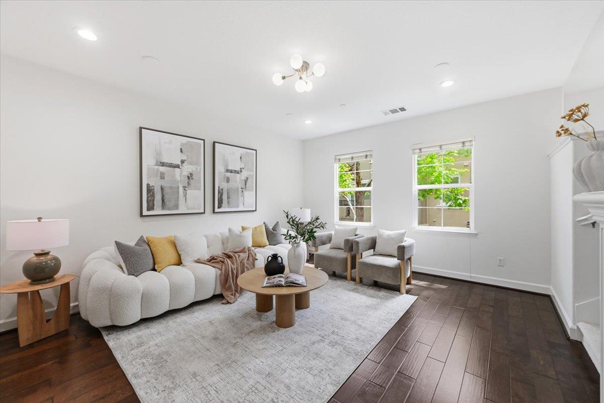 Photo #4: ML82041656 Listing: Photo #4