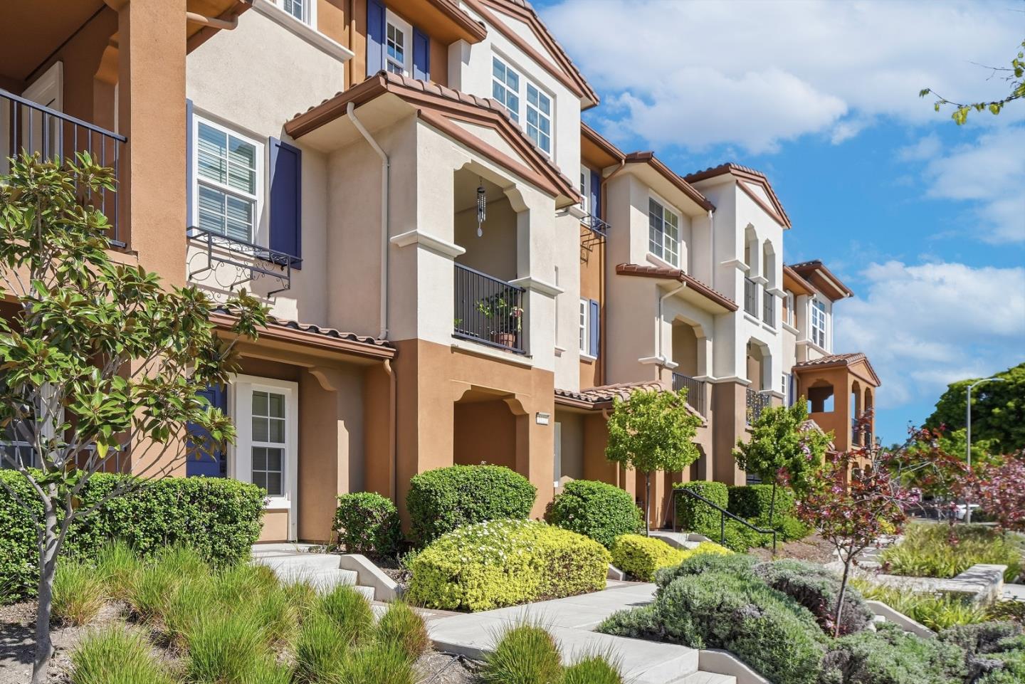 Detail Gallery Image 42 of 54 For 1121 Giannitsa Ter, Sunnyvale,  CA 94089 - 4 Beds | 3/1 Baths