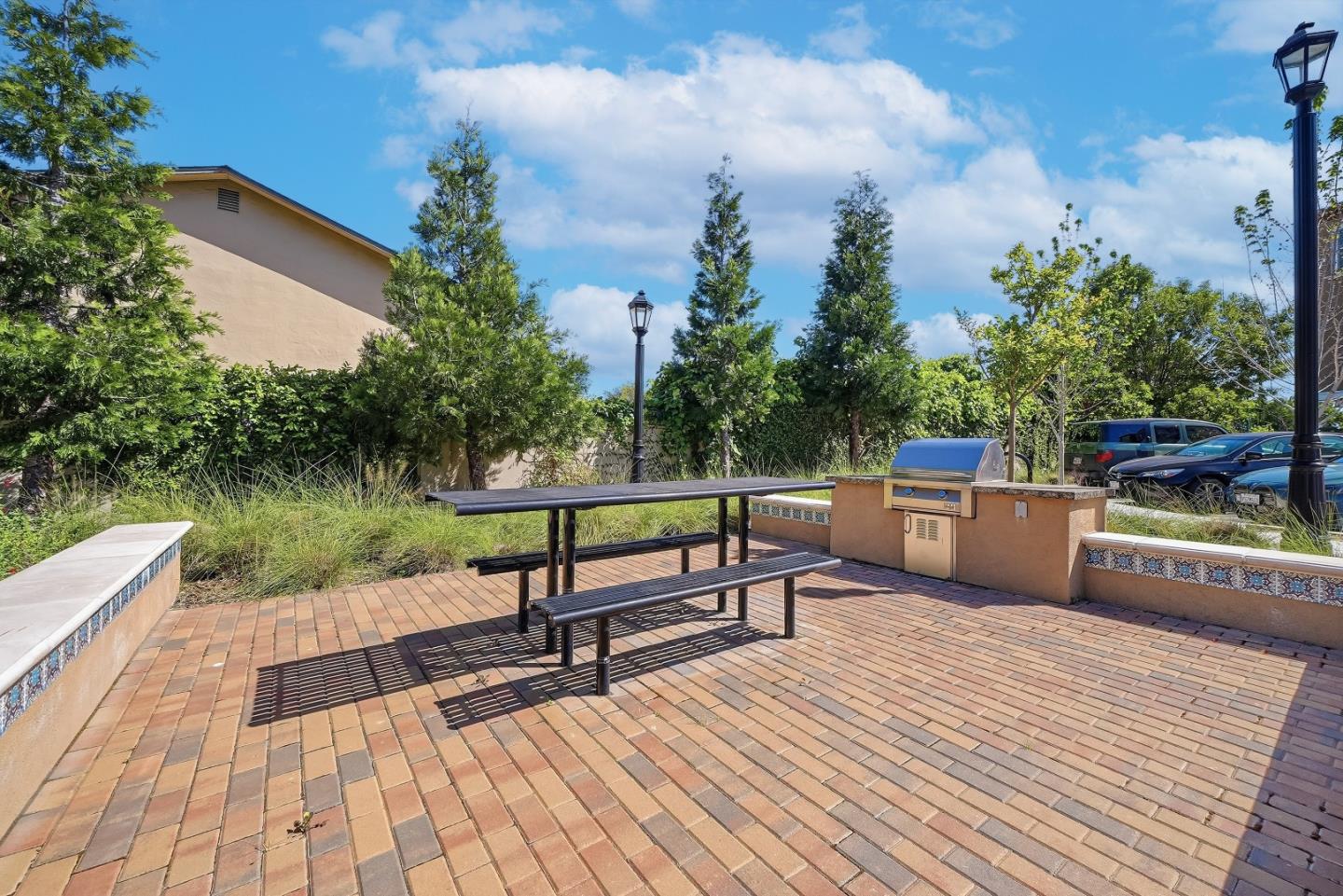 Detail Gallery Image 45 of 54 For 1121 Giannitsa Ter, Sunnyvale,  CA 94089 - 4 Beds | 3/1 Baths