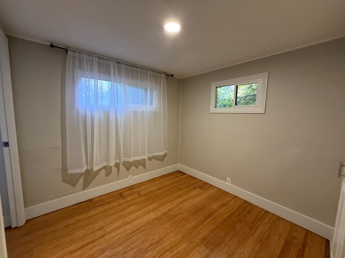 Detail Gallery Image 10 of 16 For 265 Brown Gables #10,  Ben Lomond,  CA 95005 - 2 Beds | 1 Baths