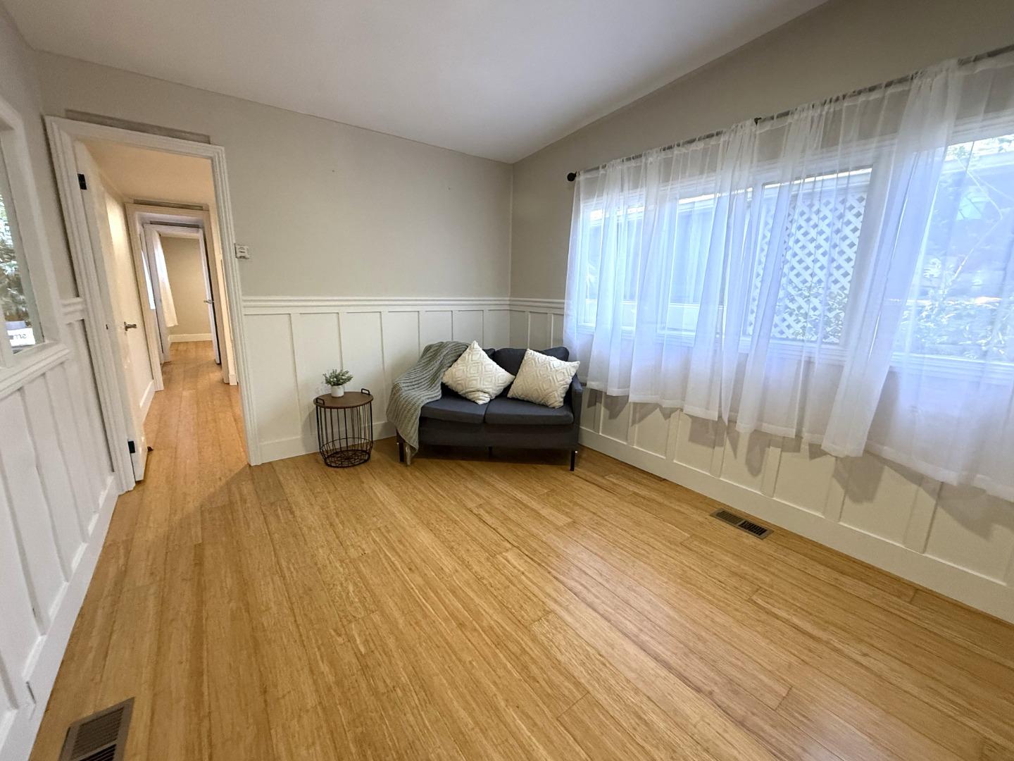 Detail Gallery Image 7 of 16 For 265 Brown Gables #10,  Ben Lomond,  CA 95005 - 2 Beds | 1 Baths