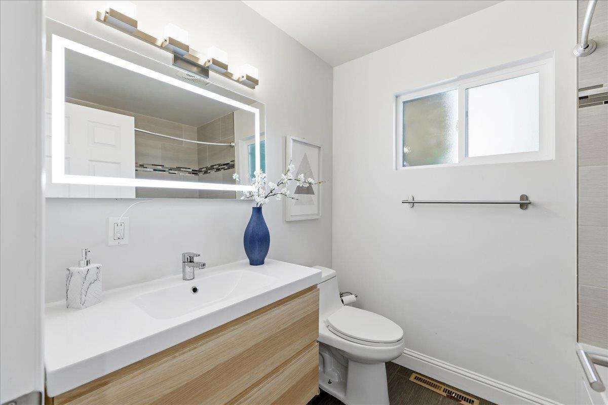 Detail Gallery Image 21 of 29 For 1547 Crespi Drive, San Jose,  CA 95129 - 3 Beds | 2 Baths