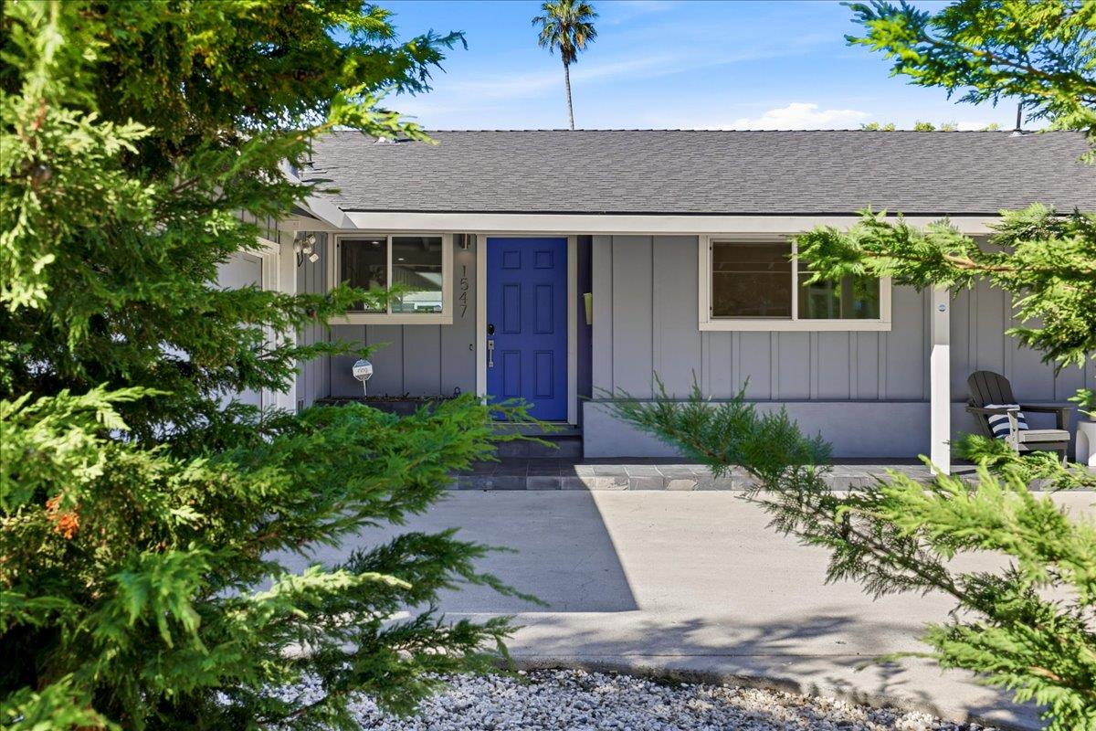 Detail Gallery Image 3 of 29 For 1547 Crespi Drive, San Jose,  CA 95129 - 3 Beds | 2 Baths