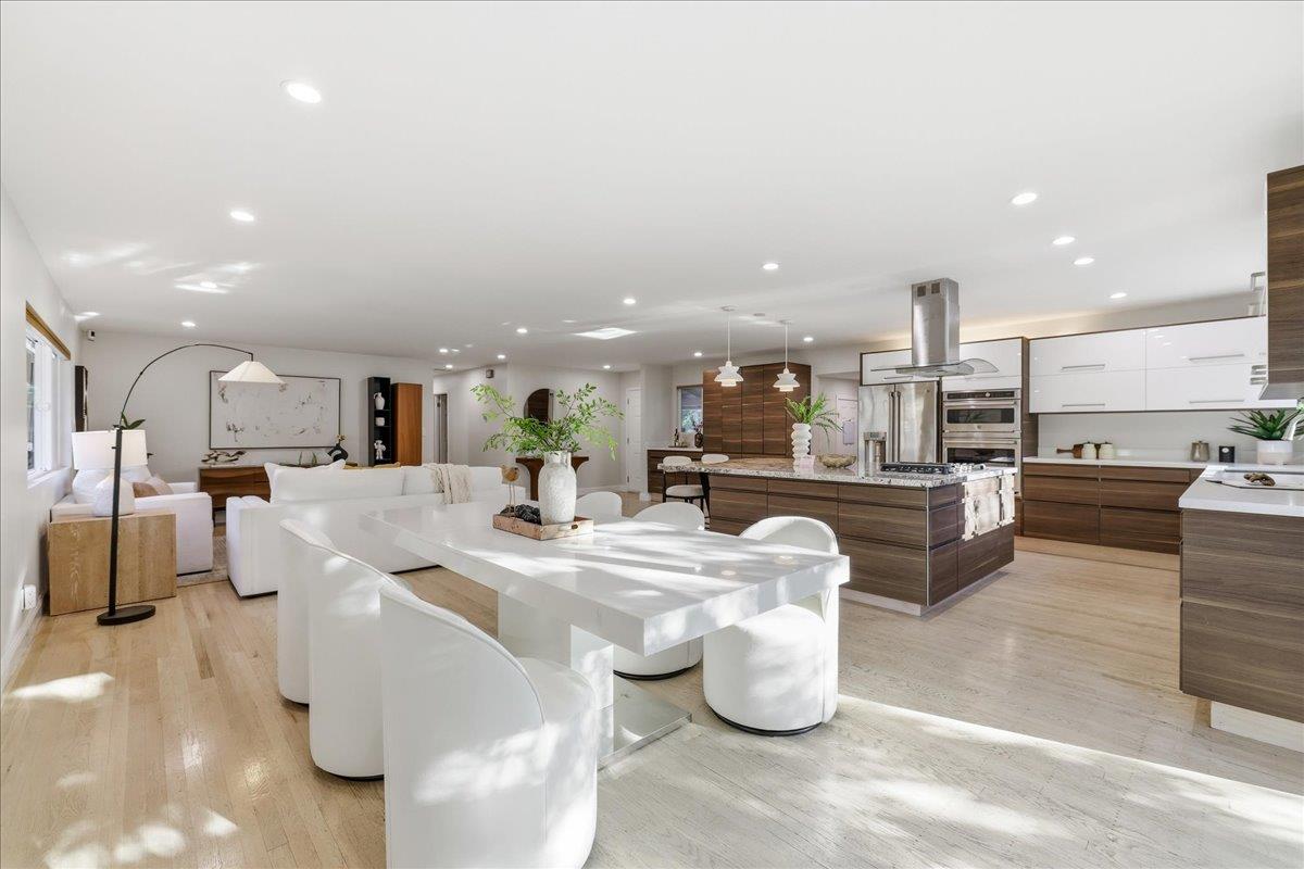 Detail Gallery Image 9 of 29 For 1547 Crespi Drive, San Jose,  CA 95129 - 3 Beds | 2 Baths