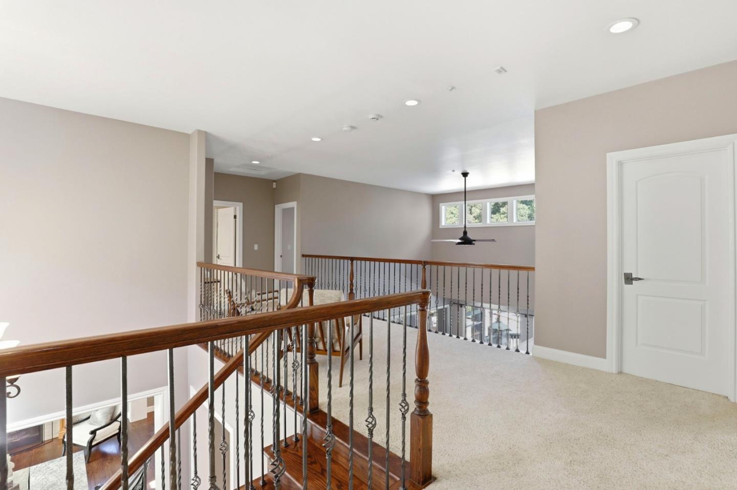 Detail Gallery Image 16 of 109 For 1880 Hollyhock Ln, Gilroy,  CA 95020 - 4 Beds | 3/1 Baths