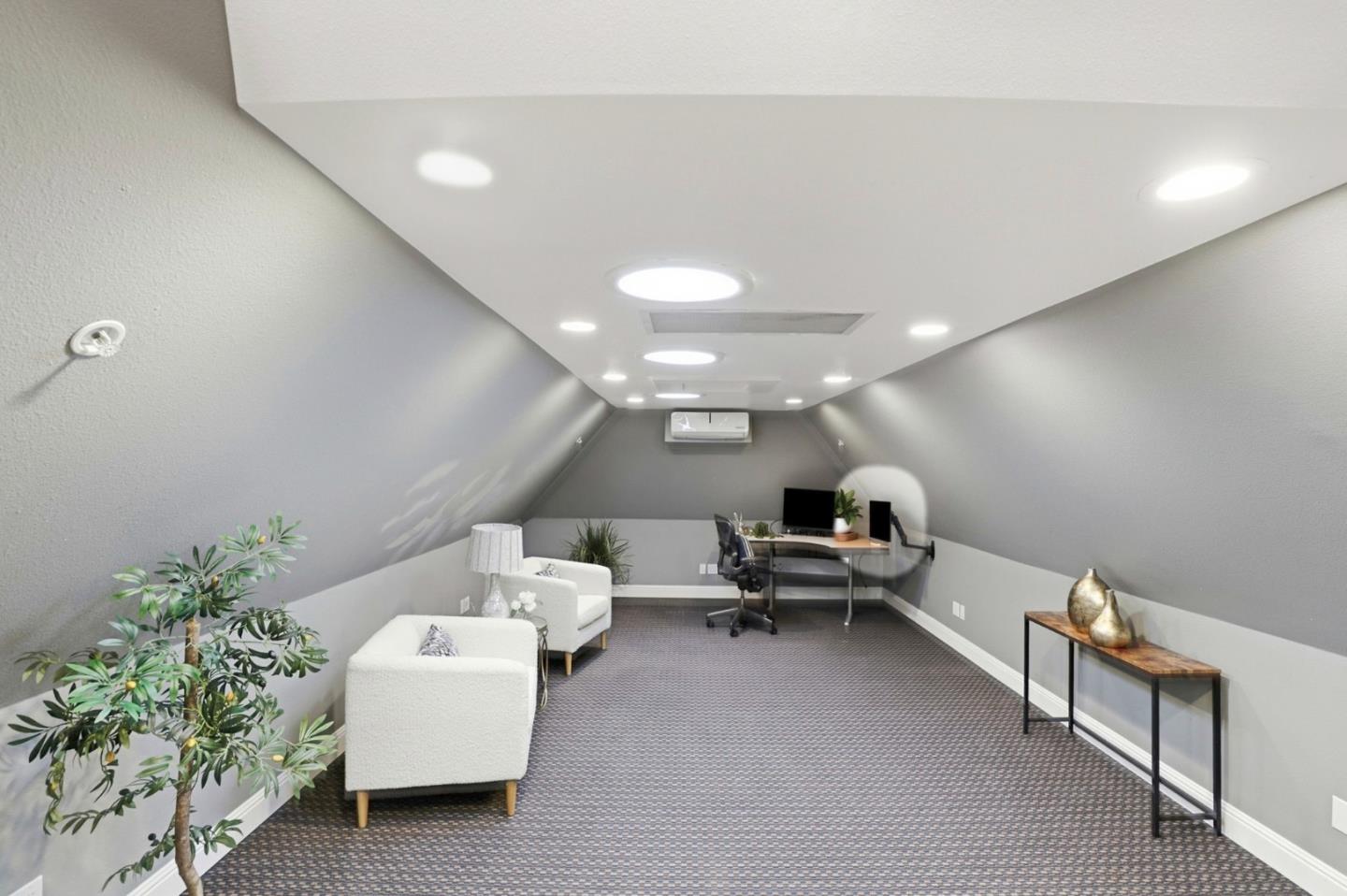 Detail Gallery Image 21 of 109 For 1880 Hollyhock Ln, Gilroy,  CA 95020 - 4 Beds | 3/1 Baths