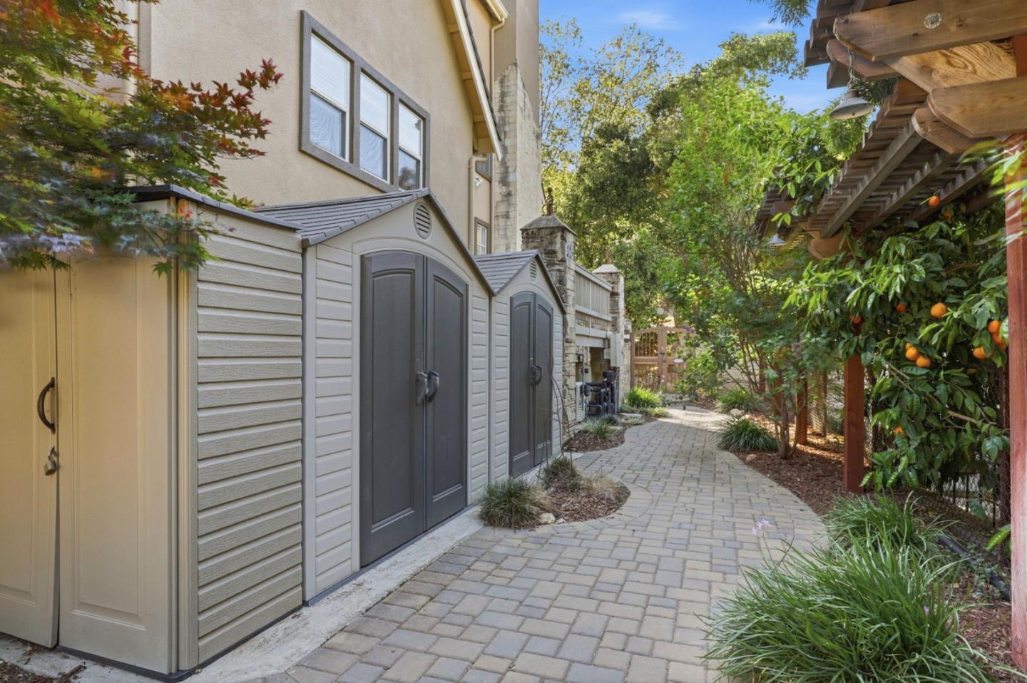 Detail Gallery Image 47 of 109 For 1880 Hollyhock Ln, Gilroy,  CA 95020 - 4 Beds | 3/1 Baths