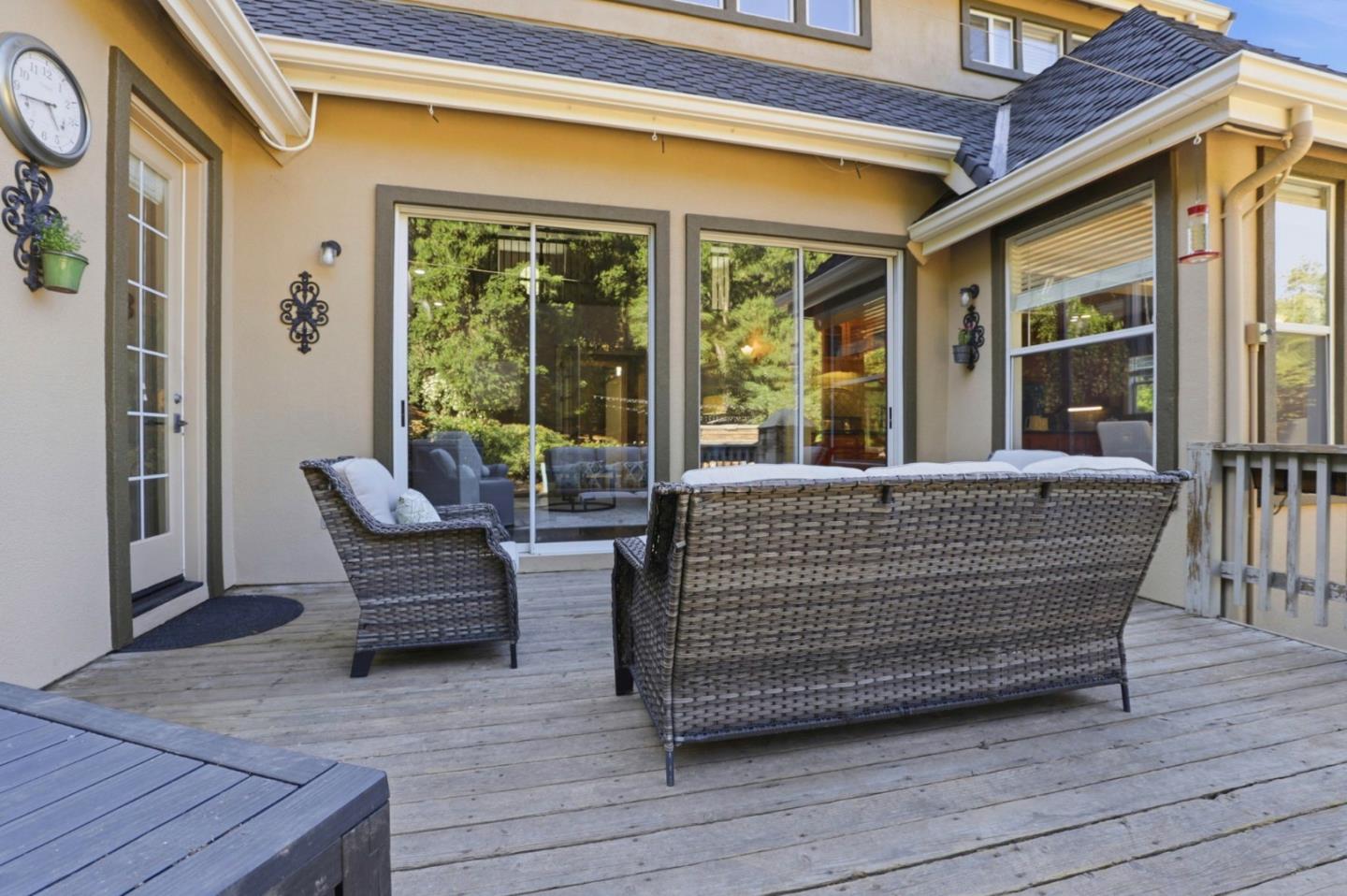 Detail Gallery Image 48 of 109 For 1880 Hollyhock Ln, Gilroy,  CA 95020 - 4 Beds | 3/1 Baths