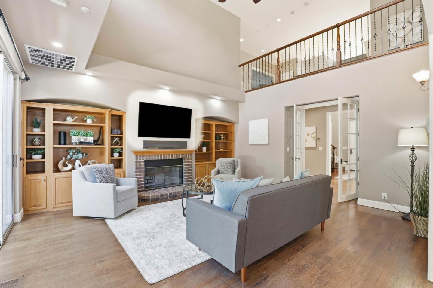 Detail Gallery Image 5 of 109 For 1880 Hollyhock Ln, Gilroy,  CA 95020 - 4 Beds | 3/1 Baths