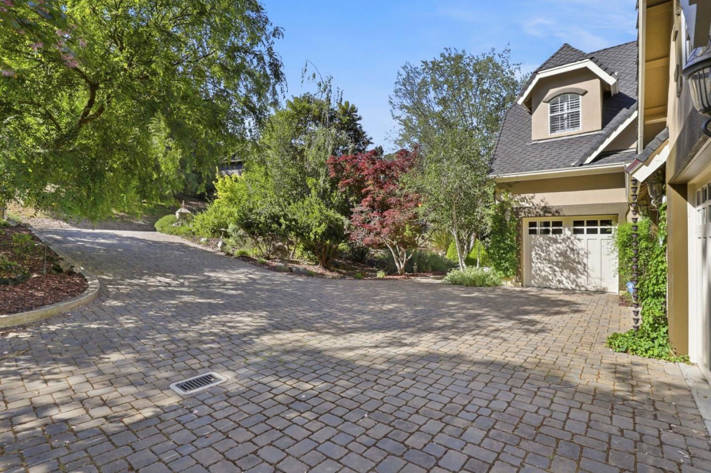 Detail Gallery Image 58 of 109 For 1880 Hollyhock Ln, Gilroy,  CA 95020 - 4 Beds | 3/1 Baths