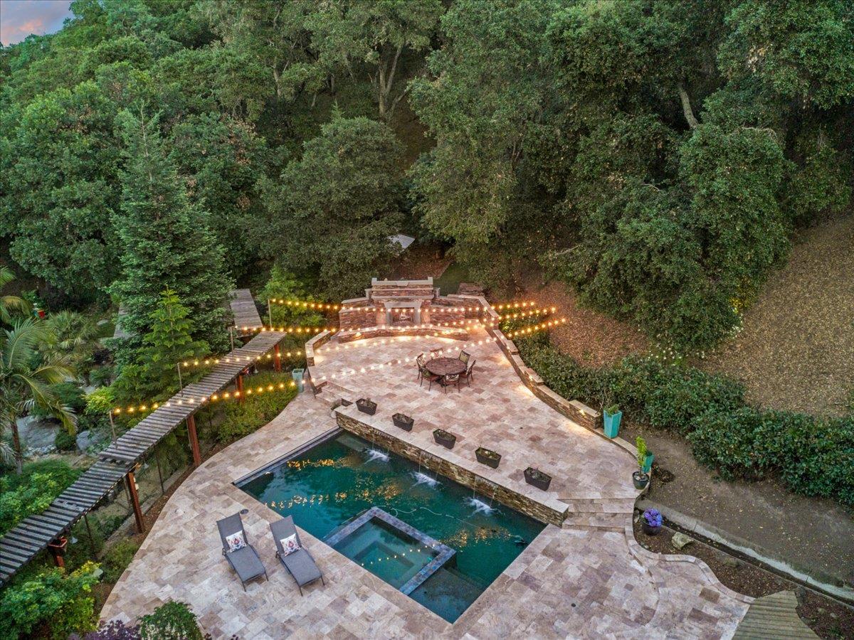 Detail Gallery Image 60 of 109 For 1880 Hollyhock Ln, Gilroy,  CA 95020 - 4 Beds | 3/1 Baths