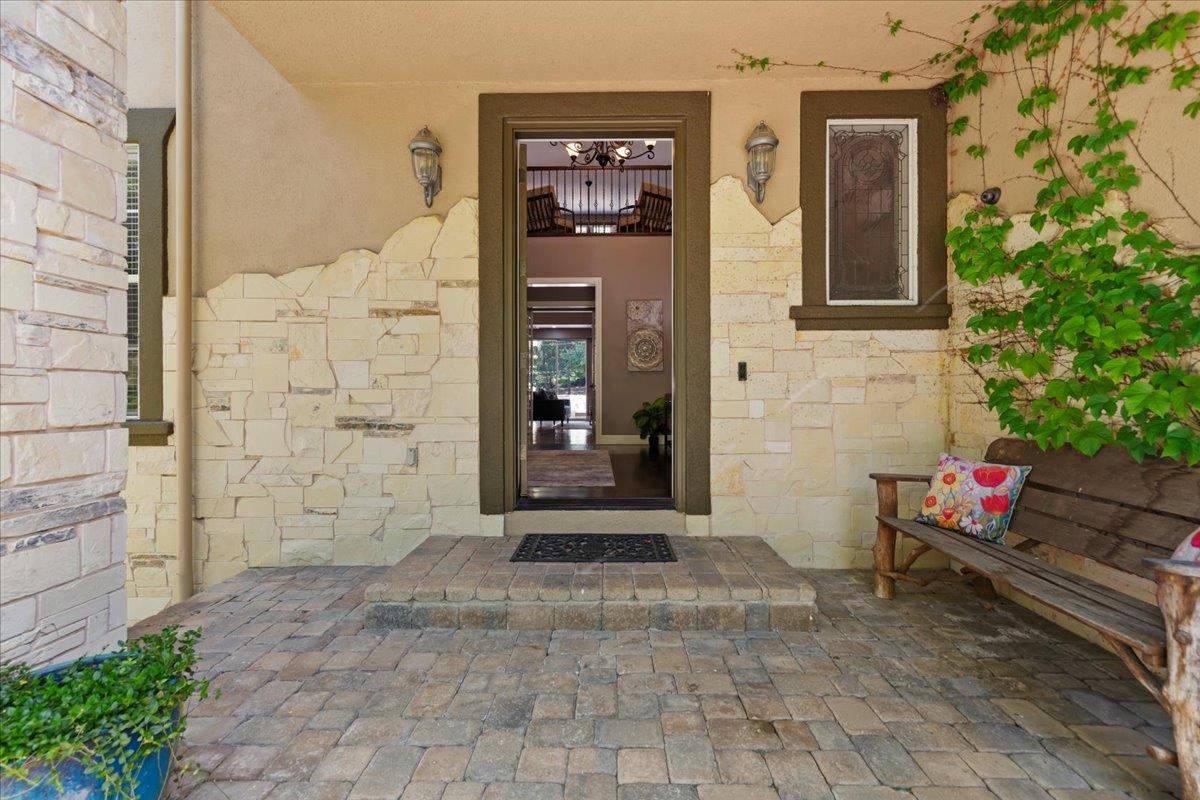 Detail Gallery Image 68 of 109 For 1880 Hollyhock Ln, Gilroy,  CA 95020 - 4 Beds | 3/1 Baths